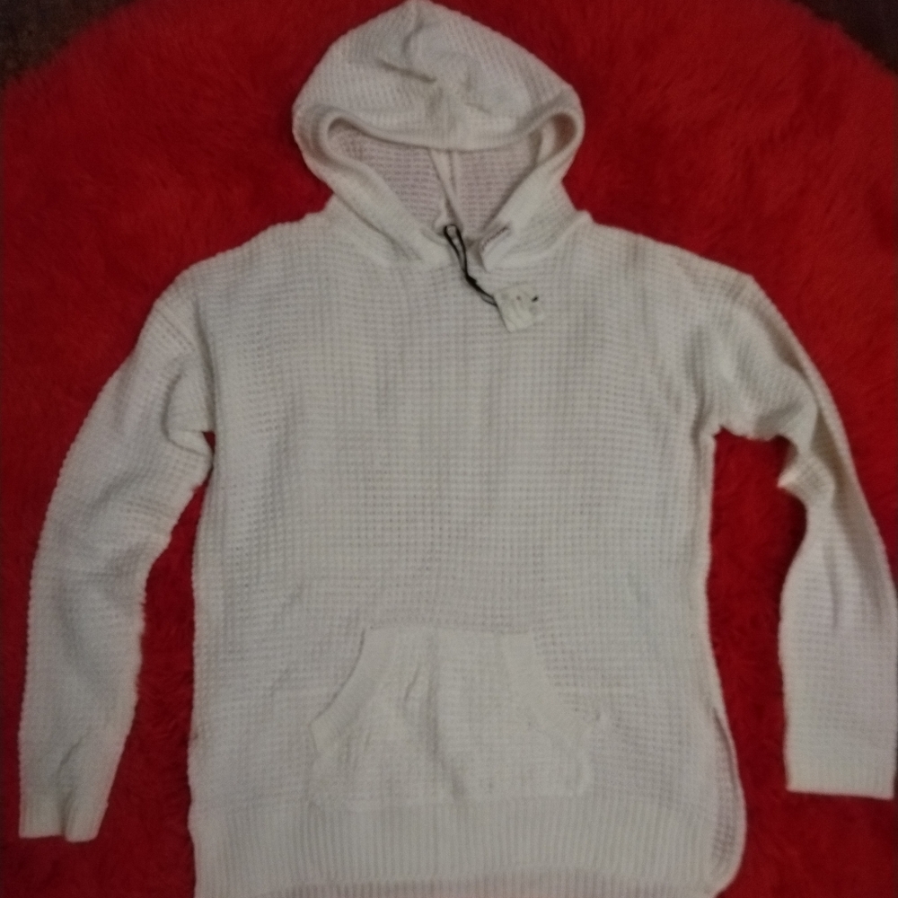 *NWT* Poof Apparel Women's Knit Sweater